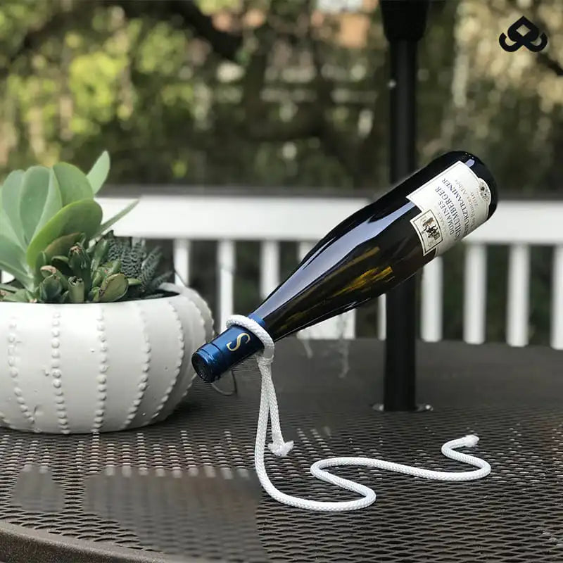 Suporte Flutuante para Garrafas de Vinho - Yuzzi™